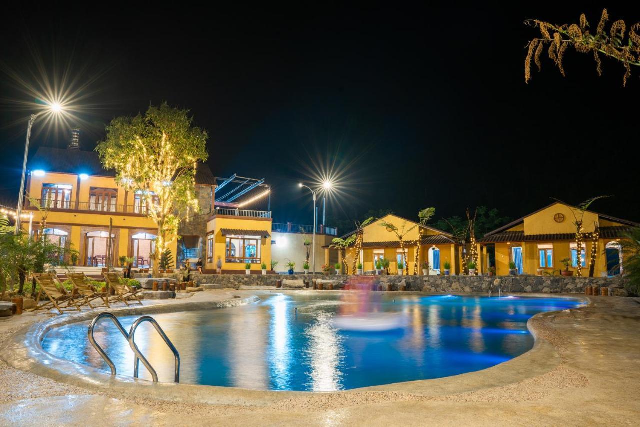 Wings Ha Giang Loop Bungalow Εξωτερικό φωτογραφία